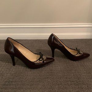 AUDREY BROOKE MERLOT COLORED HEELS SIZE 5.5